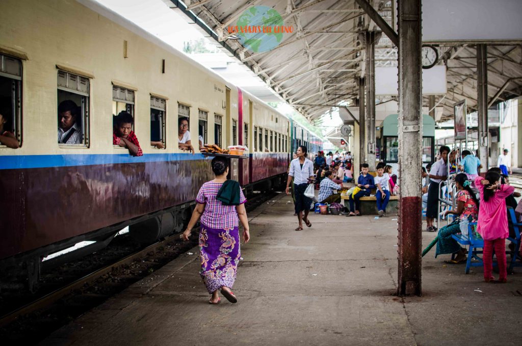 Tren circular de Yangón
