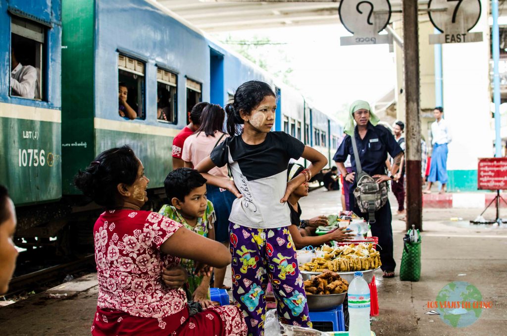 cómo moverse por Yangón