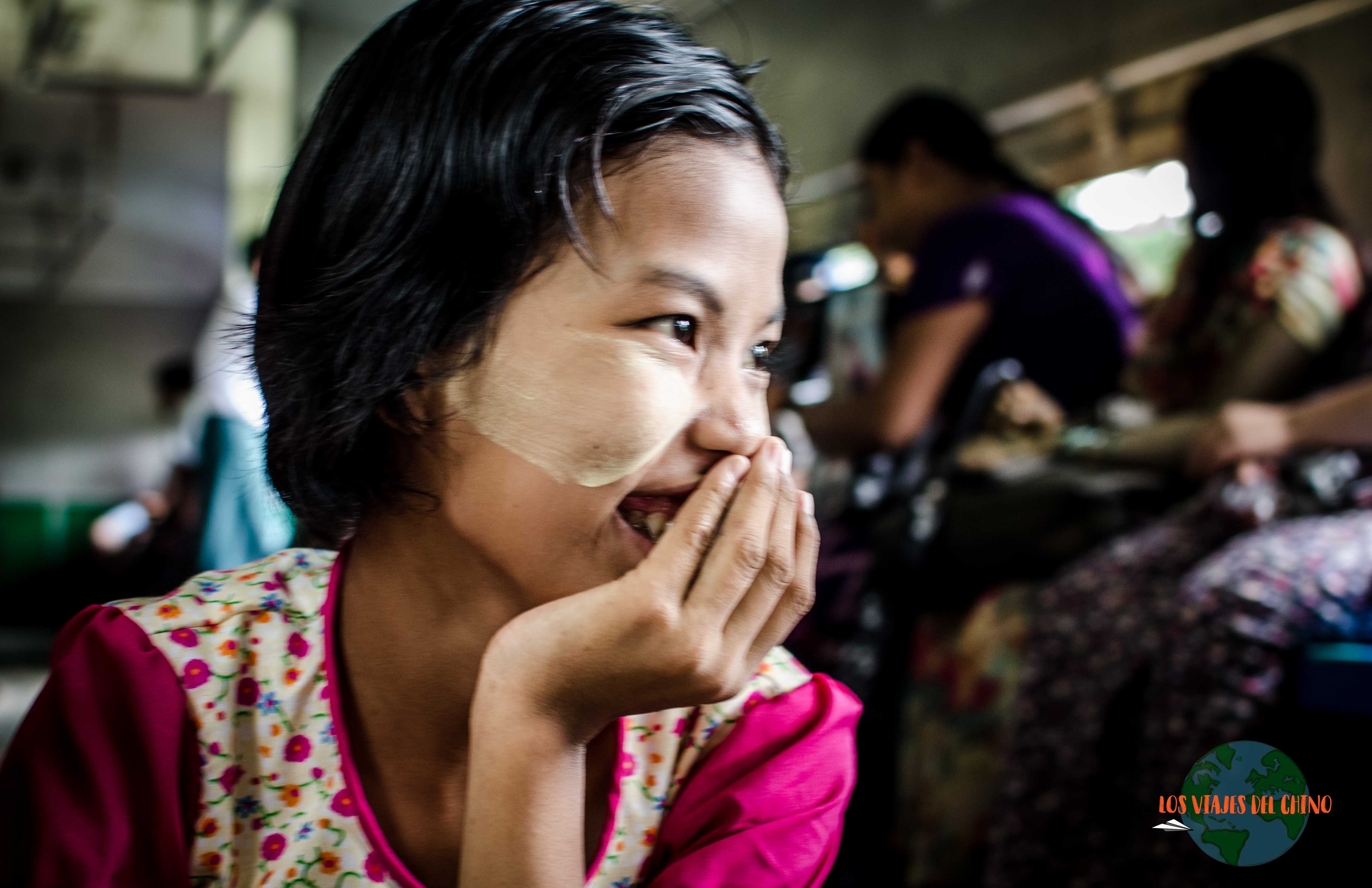 Tren circular de Yangón Tren circular de Yangón