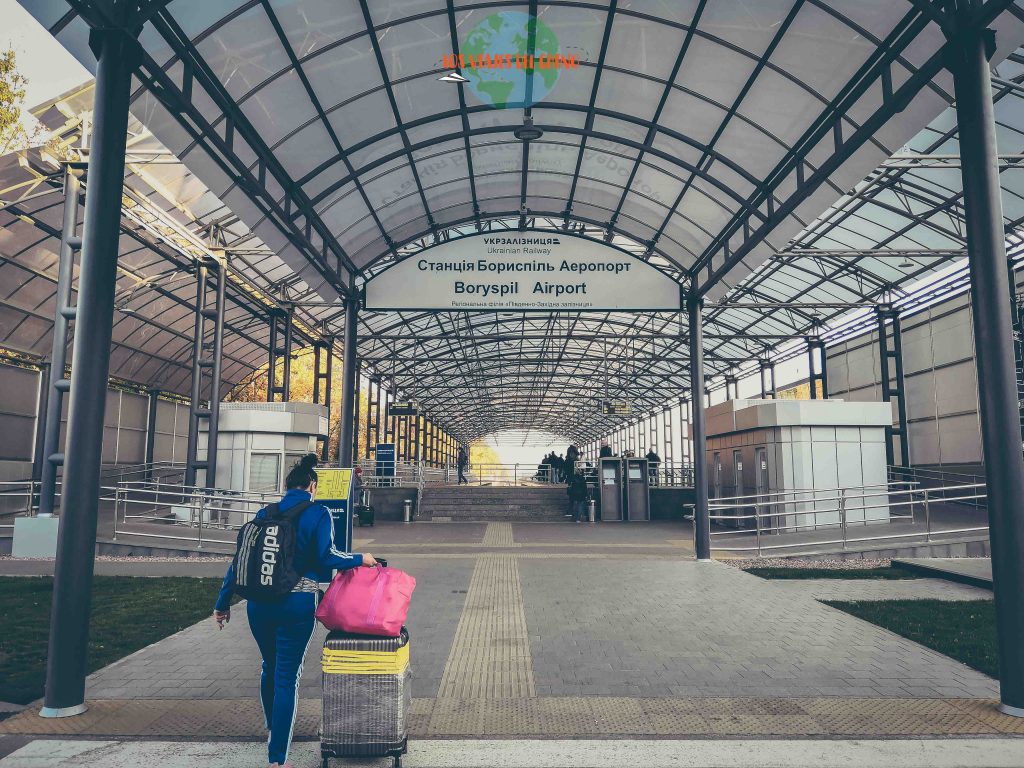 desde el aeropuerto al centro de la capital de Ucrania